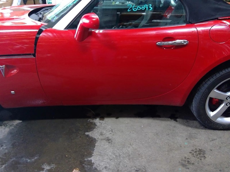 Driver Left Front Door Electric Convertible Fits 06-10 SOLSTICE 1765662