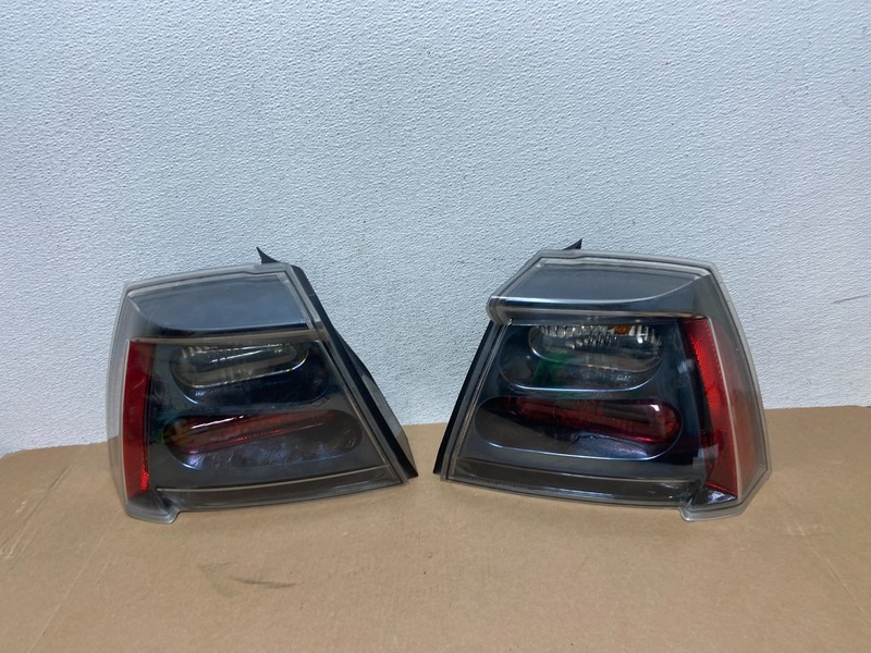 2004 2005 2006 Mitsubishi Galant GTS Left+Right Set Tail Lights OEM AD6391 DG