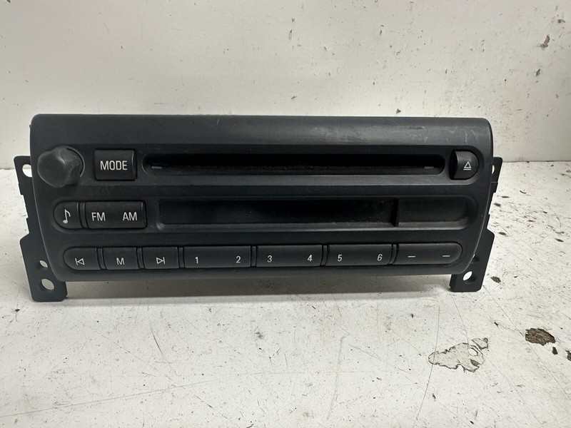 2005-2006 Mini Cooper Radio Stereo Single DIN Disc CD Player