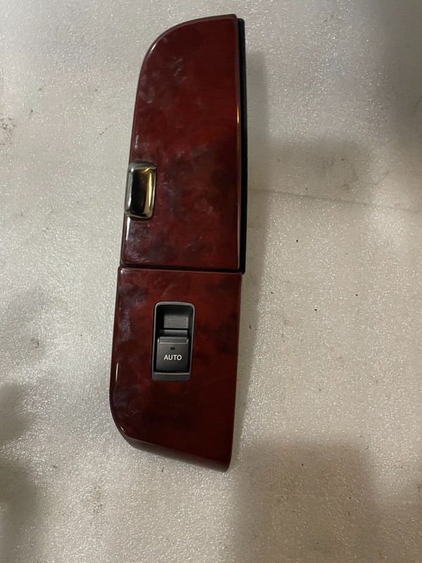 2007 - 2012 LEXUS LS460 REAR RIGHT DOOR WINDOW SWITCH W/ ASH TRAY 1A435-004G OEM