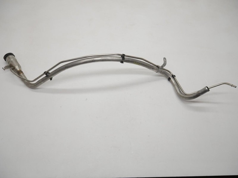 2018-2024 BUICK ENCLAVE GAS TANK FUEL FILLER NECK HOSE PIPE ASSEMBLY OEM