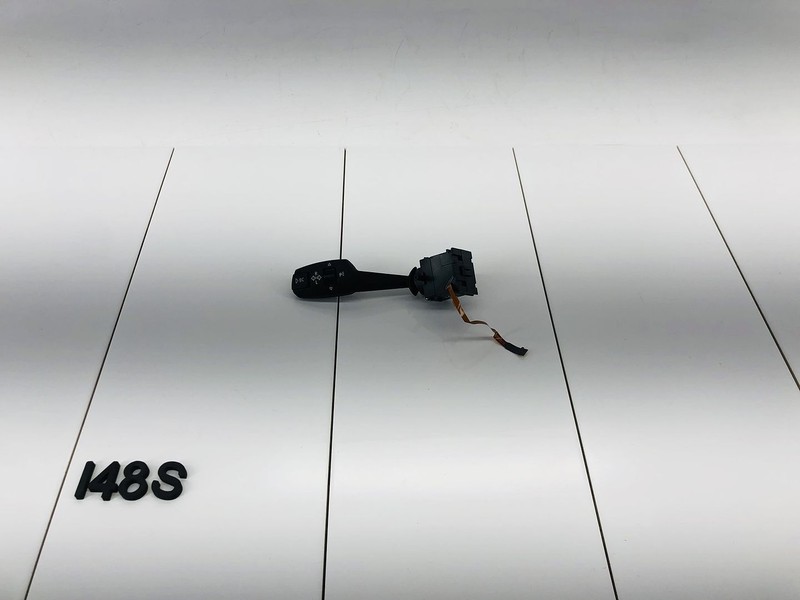 13-15 BMW X1 E84 FRONT LEFT SIDE STEERING COLUMN HEADLIGH LEVER SWITCH OEM