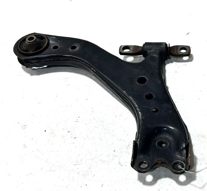 19-22 TOYOTA CAMRY FRONT LEFT DRIVER SIDE SUSPENSION LOWER CONTROL ARM OEM
