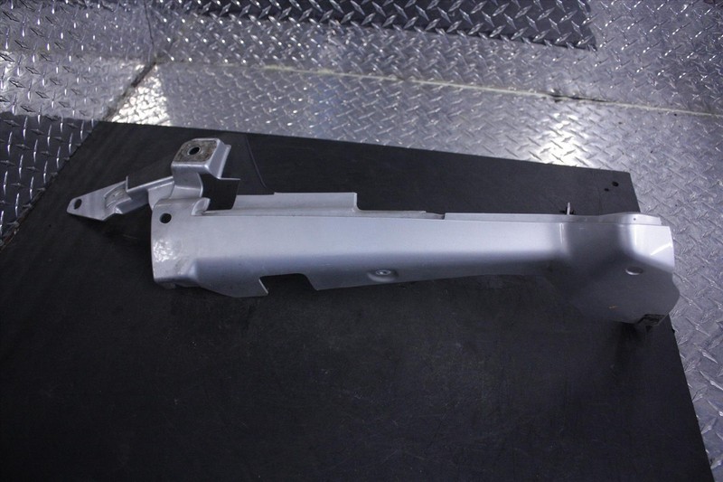 2002 BMW R 1150 RT REAR LEFT SUBFRAME COVER FAIRING PANEL R1150 R1150RT 02