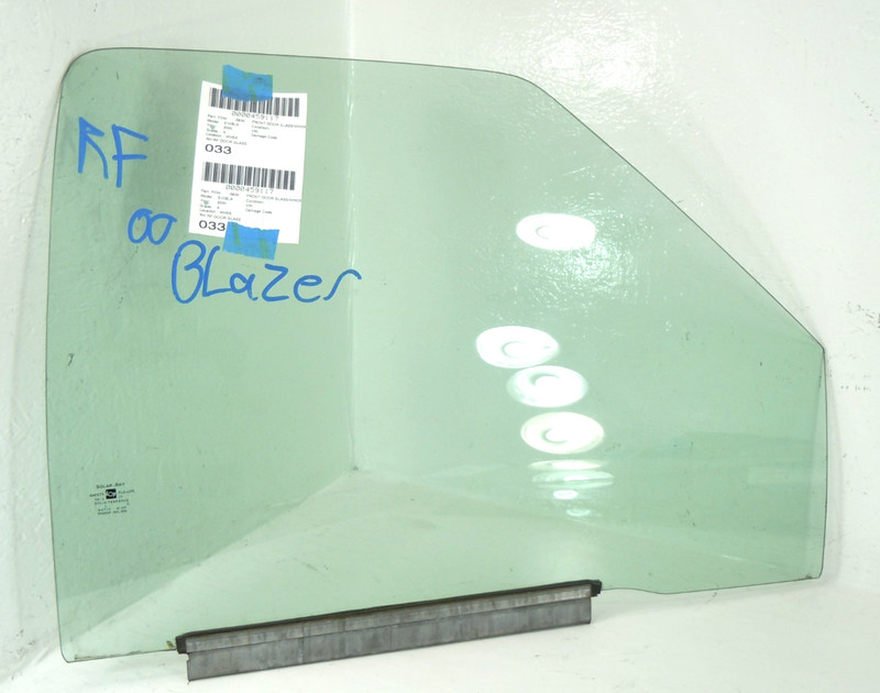 1995-2005 Chevrolet S10 Blazer Front Door Window Glass Passenger Right OEM