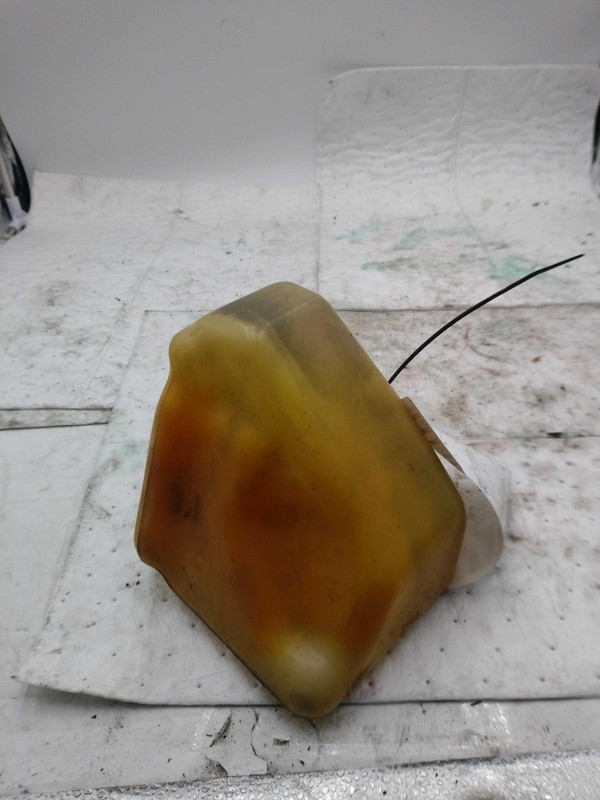 2006 Toyota Highlander Engine Coolant Reservoir White OEM 1647020100
