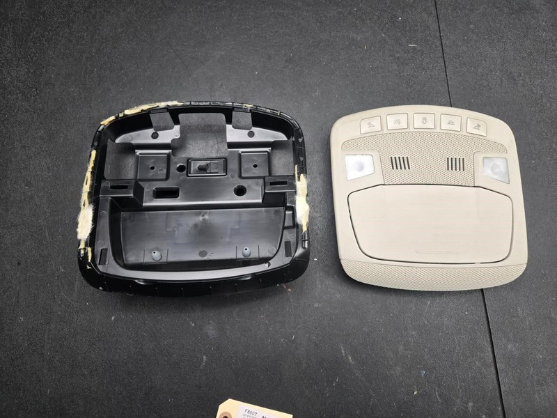 Front Overhead Console 2018 Ford Fusion DS73-F519A58-EA 2017 2019 2020