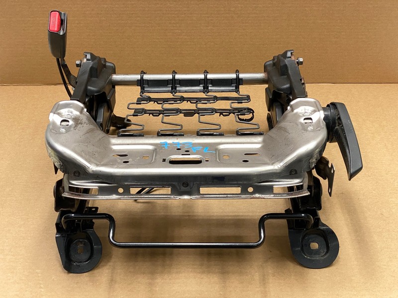 2016-2017 SUBARU CROSSTREK FRONT LEFT DRIVER SIDE SEAT FRAME TRACK OEM LOT773