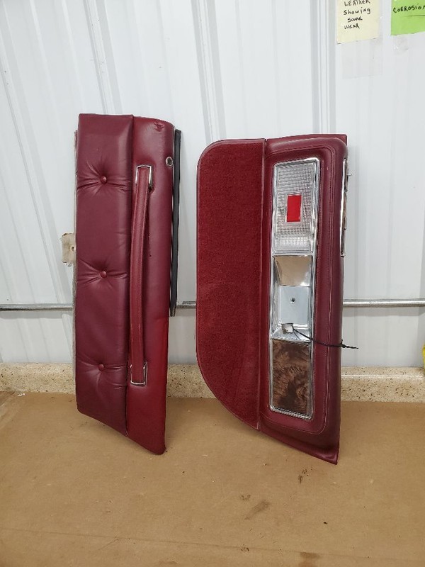 NEW YORK1980 Door Trim Panel Rear 277608