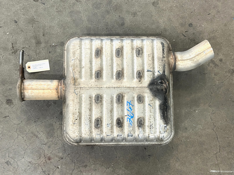 ⭐18-24 GMC TERRAIN DENALI 2.0L REAR EXHAUST MUFFLER RESONATOR PIPE OEM LOT2667