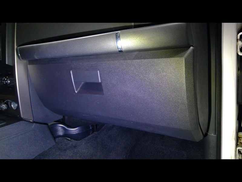 LIBERTY 2009-2012 Glove Box 1669396