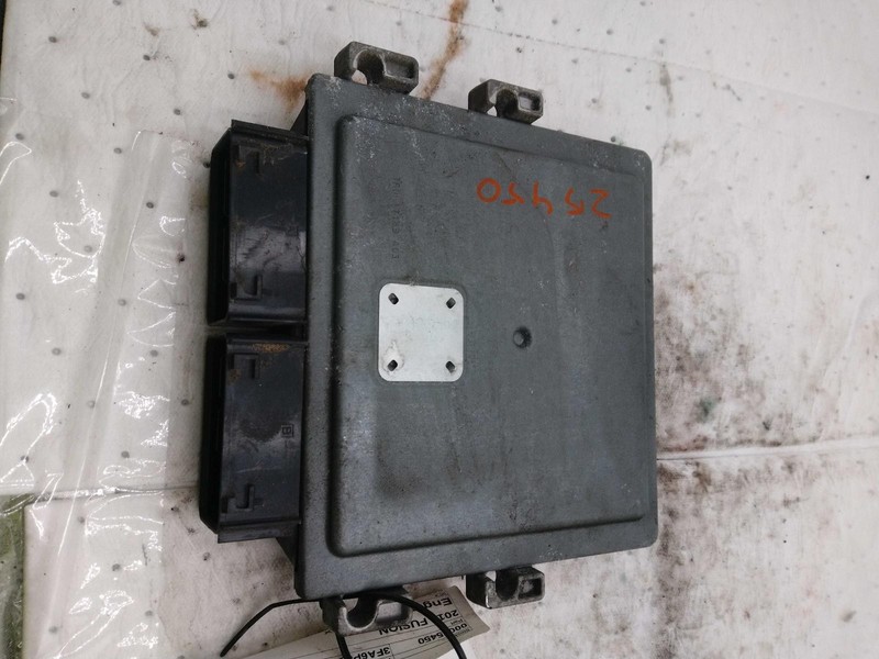 Used Engine Control Module (ECM) fits: 2018 Ford Fusion Electronic Control Modul