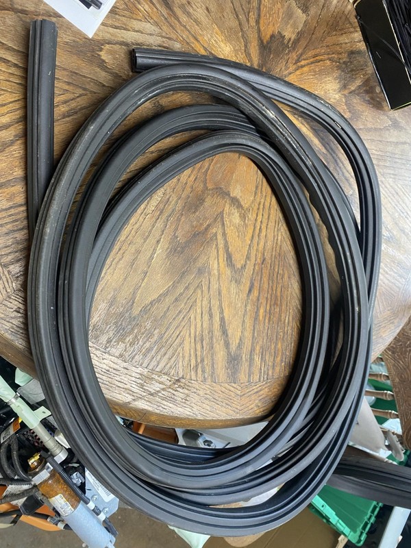 2007 F150 Extended Cab Right Body Seal Rubber