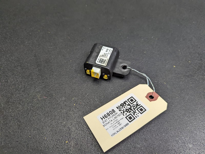 Wireless Communication Control Module 2021 Hyundai Sonata 955B0-L0000 2020