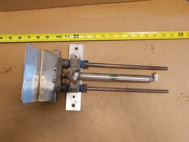 Numatics XX03E0007 Pneumatic Actuator Cylinder Assembly Bracket 5901