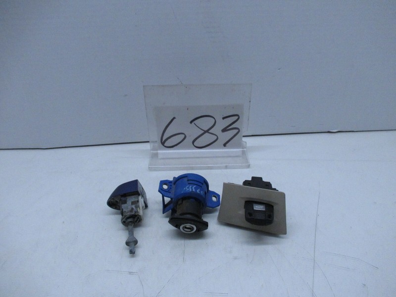 2007 BMW E93 335i KEY REPLACEMENT SET IGNITION LOCK W KEY OEM