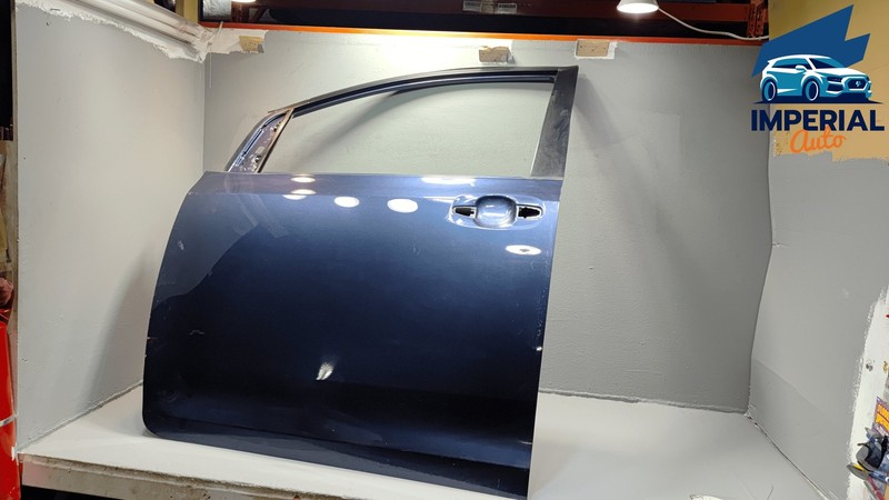 TOYOTA SIENNA 2018-2020 FRONT LEFT DRIVER SIDE DOOR SHELL PANEL OEM