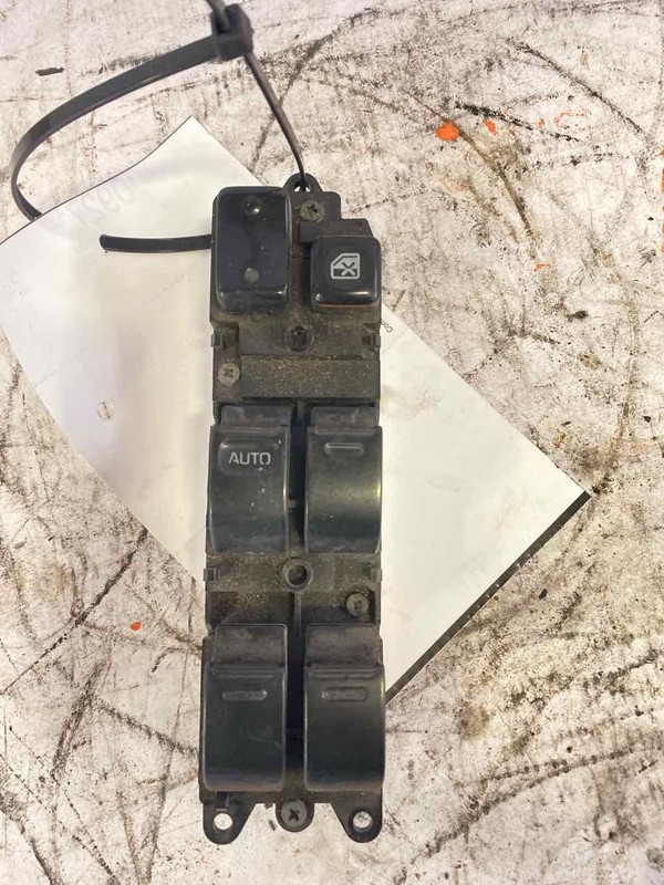 Door Switch Front TOYOTA 4RUNNER 96 97 98 99 00 01 02
