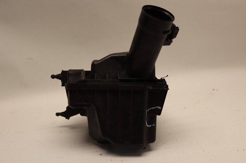 2010-2020 NISSAN 370Z VQ37VHR LEFT ENGINE AIR CLEANER FILTER BOX HOUSING OEM