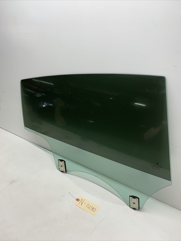 2017-2020 Tesla Model 3 M3 Rear Passenger Side Door Window Glass Right 5290 S1