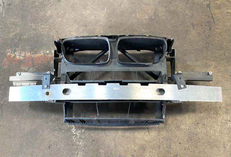 11-14 BMW X3 X4 F25 F26 RADIATOR SUPPORT CORE BUMPER REINFORCEMENT OEM A0.63