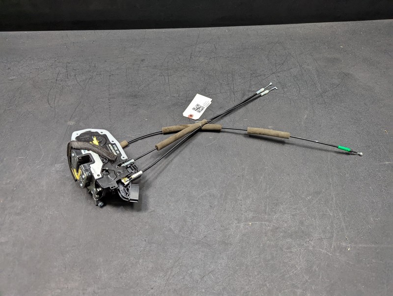 Rear Left Door Lock Latch 2017 Nissan Versa 82501-3BA1A 2012 2013 2014 - 2019