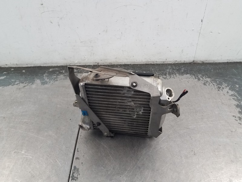 2007 Mercedes AMG E 63 Engine Oil Cooler Assembly - * 7711 M7