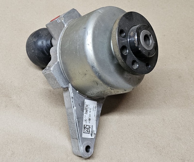 MERCEDES X166 GL63 POWER STEERING HYDRAULIC PUMP SELF LEVELING OEM A0003291603