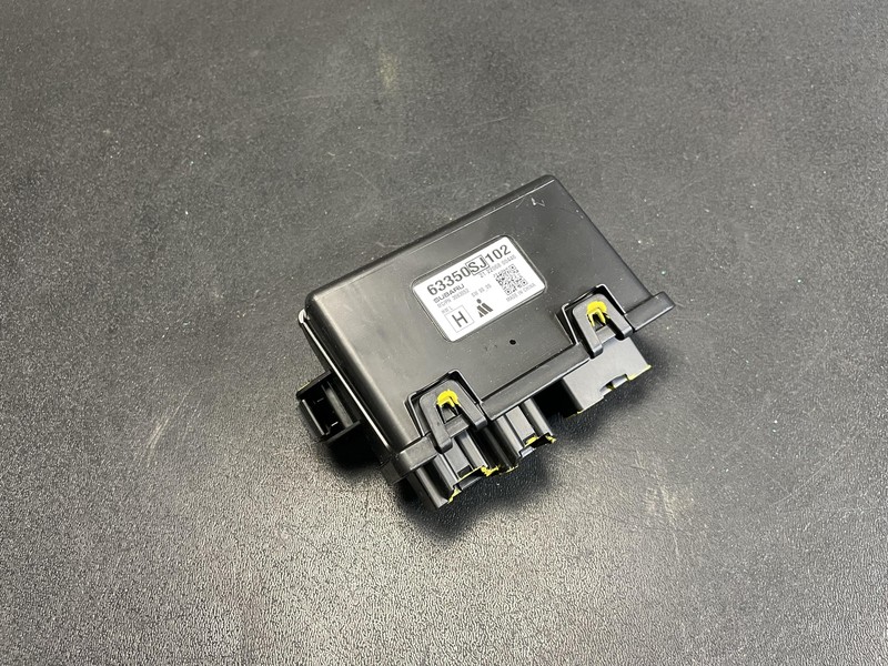 Power Tailgate Control Module 2022 Subaru Forester 63350-SJ102 2019 2020 - 2023