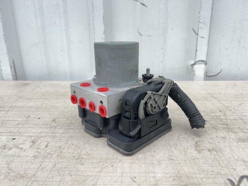 2020 FORD TRANSIT 250 ANTI-LOCK BREAK PUMP 61029