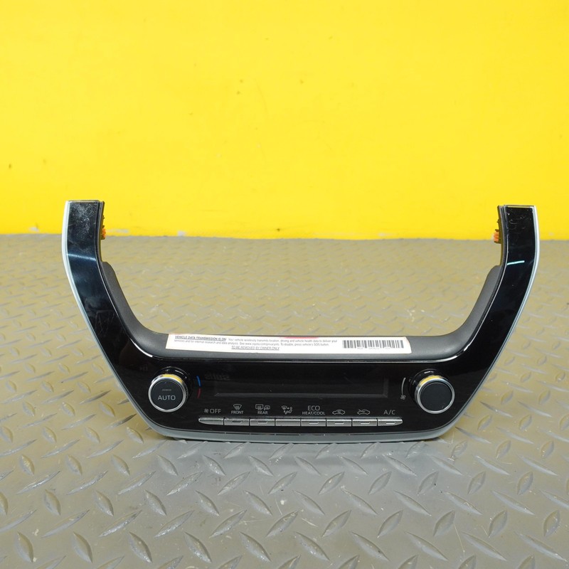 2024-2025 TOYOTA COROLLA AC HEATER TEMPERATURE CONTROL UNIT OEM 5590002M10