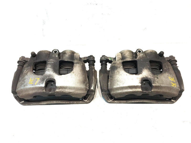 09-18 Ram 2500 Pair LH Left Right RH Rear Brake Calipers Set