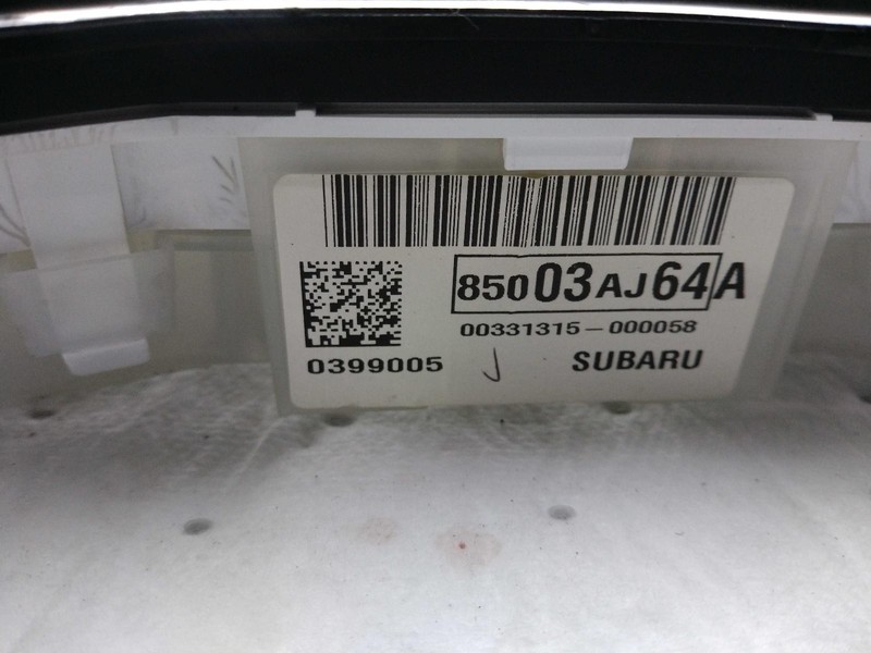 2012 Subaru Legacy Speedometer Gauge OEM Silver 164K Miles NJ25-25551-646015