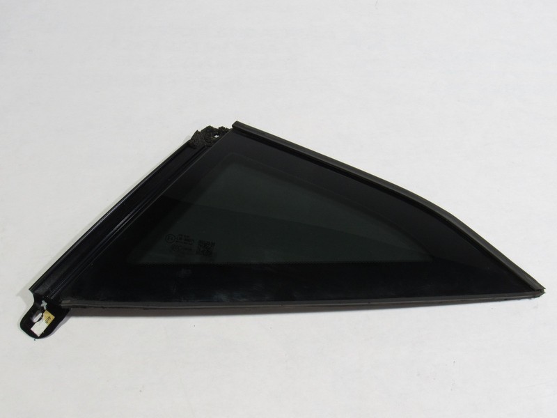 18-21 Aston Martin Vantage 2020 Rear Left Driver Door Window Quarter Glass :Y