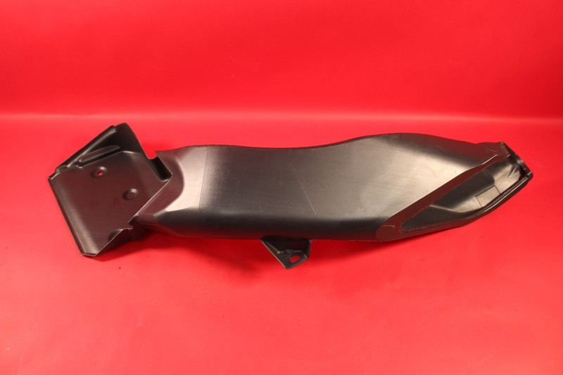 15-19 Corvette Z06 Intake Oil Cooler Duct Baffle 23212340 *Used* OEM