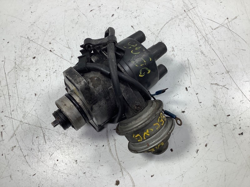 84-85 Honda Civic Distributor D4R84-33 4802 OEM