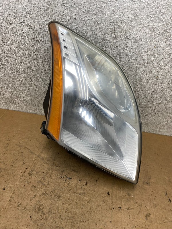 2010 2011 2012 Nissan Sentra Halogen Right Passenger RH Side Headlight T5135 DW