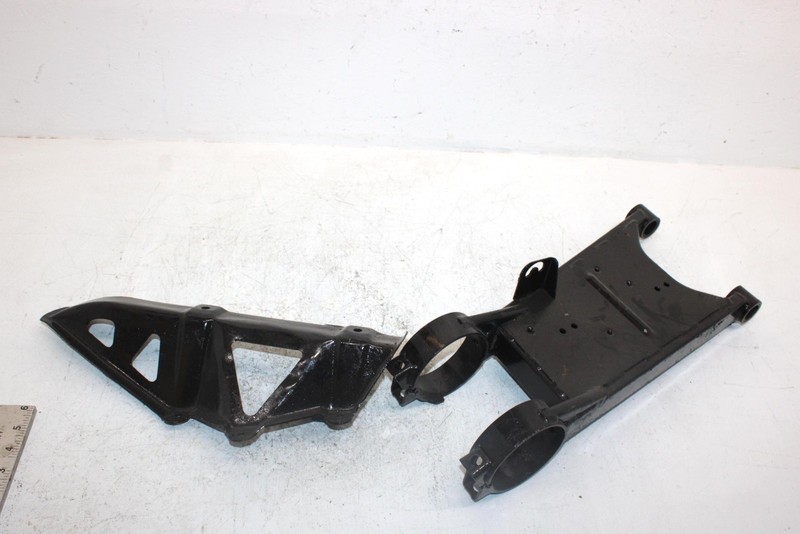 1991 Polaris Trail Boss 350l Oem Swingarm W/Guard 1040166 1580090 AP172