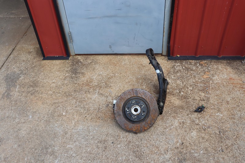 2019-2020 KIA SORENTO FRONT RIGHT KNEE ASSY STRUT HUB CONTROL ARM ASSEMBLY OEM