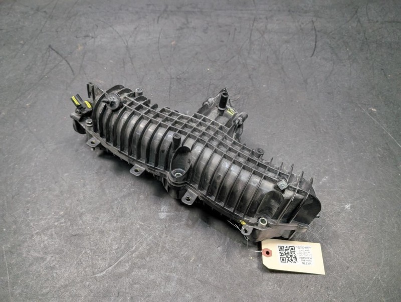 Intake Manifold 2017 Volvo S60 31441970 2014 2015 2016 2018 2019 2020 - 2024