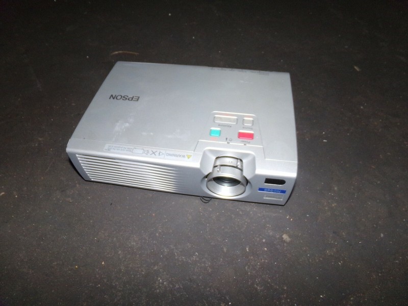 Epson EMP-730 Projector *FREE SHIPPING*