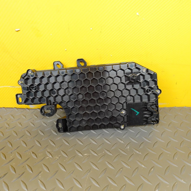 2021-2025 TESLA MODEL S FRONT LEFT CONTROLLER BODY CONTROL MODULE 1585694-01-B