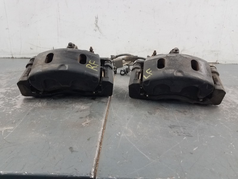 2008 Cadillac Escalade ESV PBR Front Brake Calipers #1071 A12