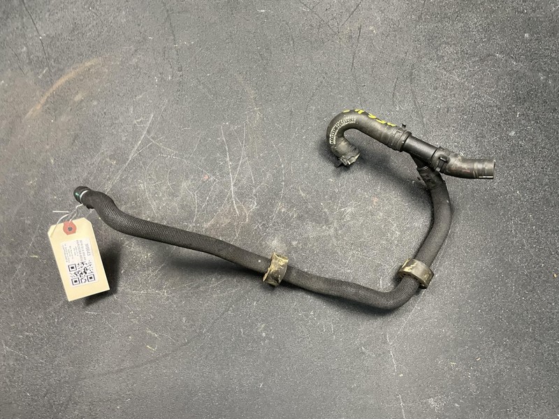 AUX Water Pump Coolant Hose 2018 Mercedes GLS 550 1665007975 2017 2019
