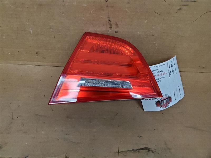 Passenger Tail Light Sedan Canada Market Fits 09-11 BMW 323i 275553
