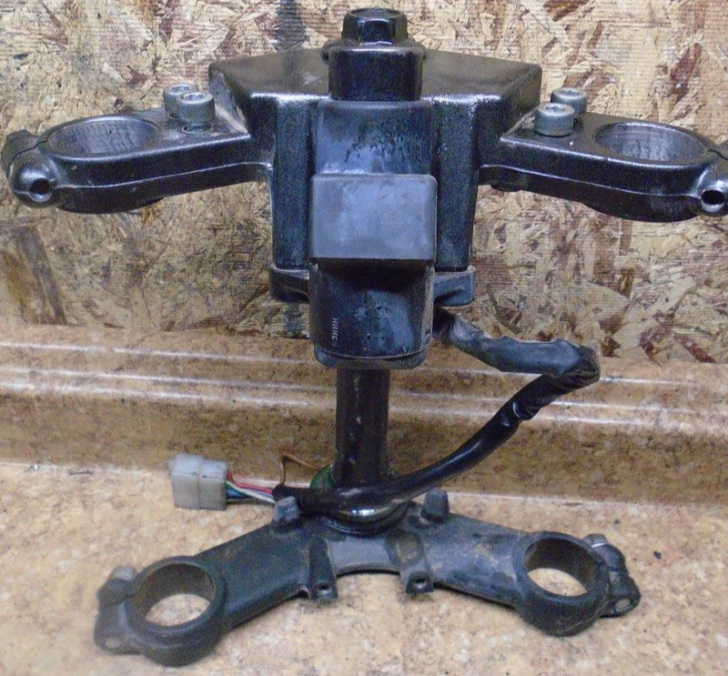 2004 Kawasaki Ninja EX250 EX 250 EX250F Triple Tree Fork Clamp Mount Bracket 04