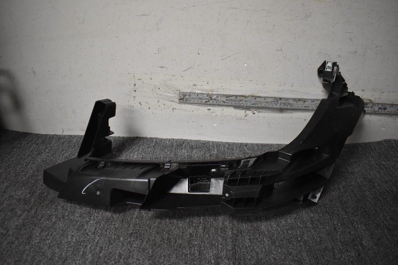 2017-2019 MERCEDES BENZ GLS 63 AMG BASE HEADLAMP BRACKET LEFTA1666200591 OEM