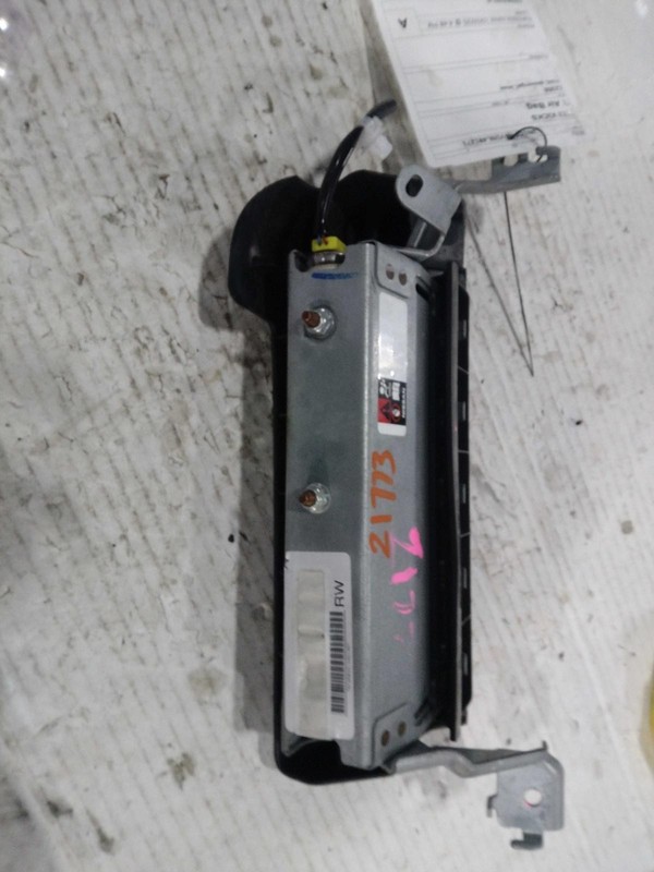 2022 Nissan KICKS Instrument Panel Air Bag, Used, Black, 30K Miles