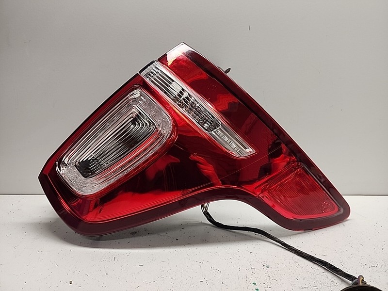 BB5313B504 I 2011 - 2015 Ford Explorer Tail Light Right Passenger OEM LED RR RH