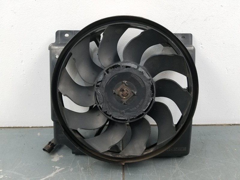 2000 Jeep Cherokee Classic XJ 4x4 4.0L Radiator Shroud Fan#5476 V7